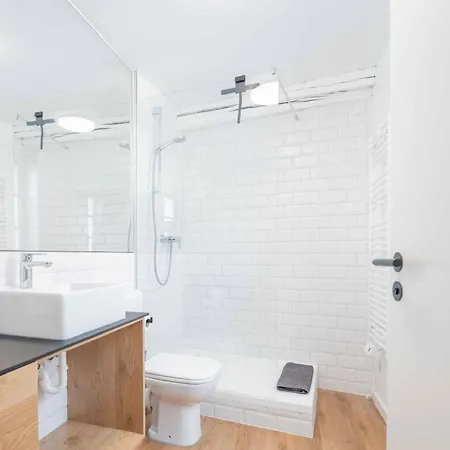 Zentrale Und Moderne Fur 4 Personen In Apartmán *